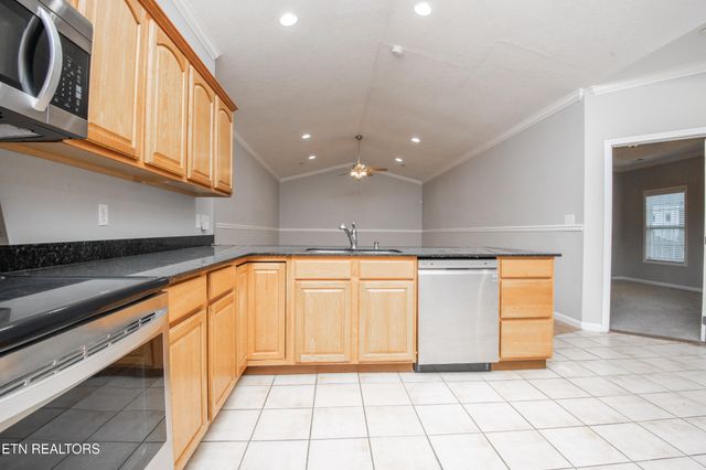 3307 Cummins Lane, Knoxville, TN 37921
