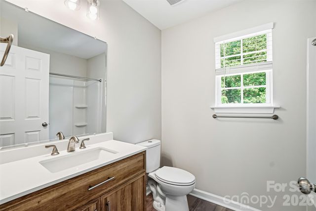 5012 Eagle Creek Drive, Charlotte, NC 28269