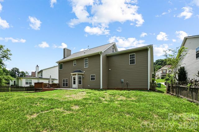 5012 Eagle Creek Drive, Charlotte, NC 28269