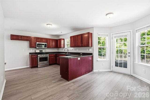 5012 Eagle Creek Drive, Charlotte, NC 28269