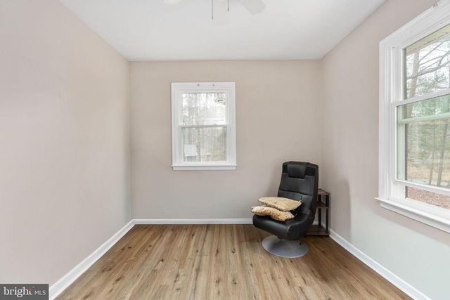 100 AMERICAN DR, Ruther Glen, VA 22546