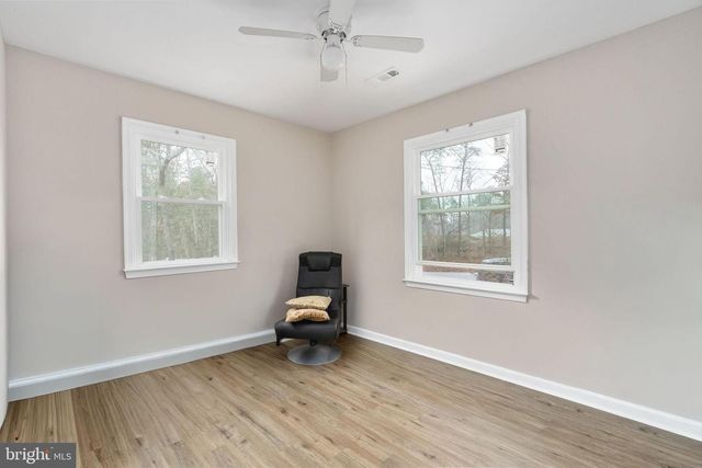 100 AMERICAN DR, Ruther Glen, VA 22546