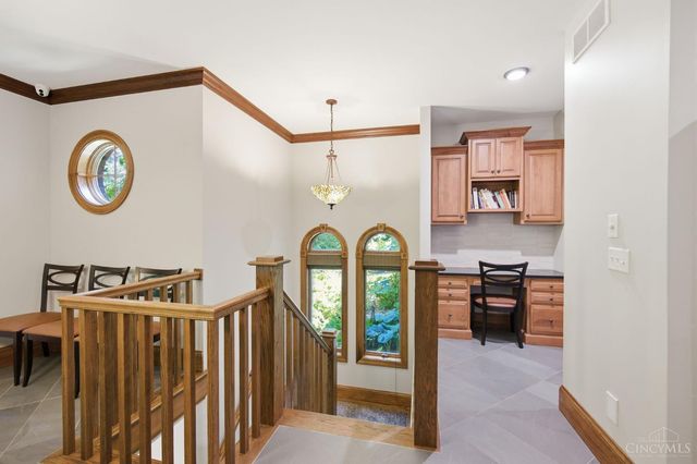 1258 Shepherds Way, Washington Twp, OH 45113