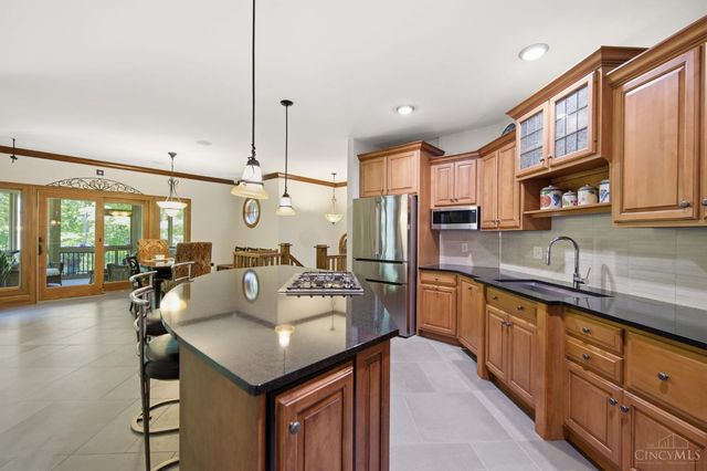 1258 Shepherds Way, Washington Twp, OH 45113