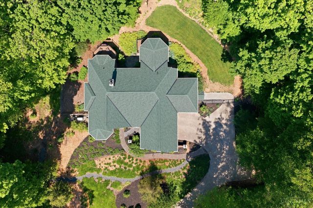 1258 Shepherds Way, Washington Twp, OH 45113