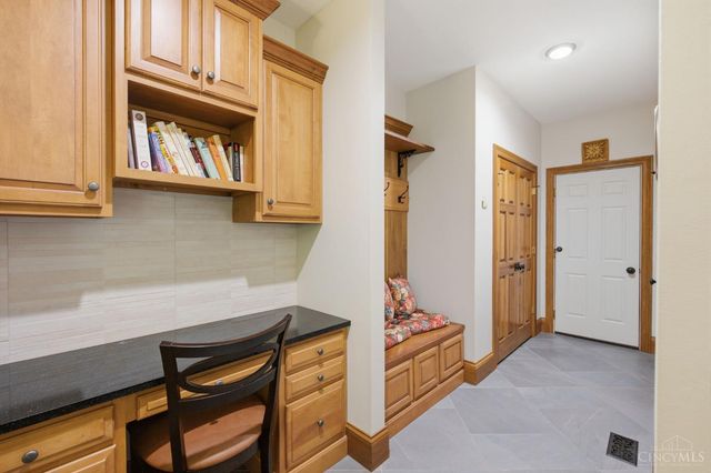 1258 Shepherds Way, Washington Twp, OH 45113