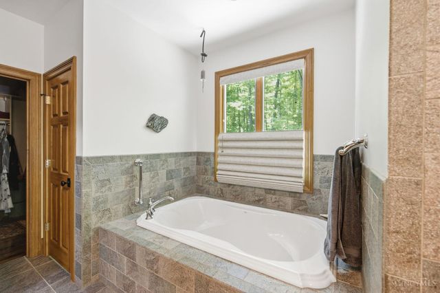 1258 Shepherds Way, Washington Twp, OH 45113