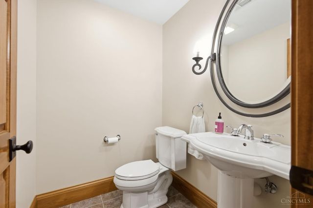 1258 Shepherds Way, Washington Twp, OH 45113