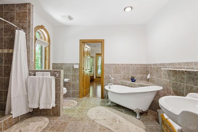 1258 Shepherds Way, Washington Twp, OH 45113