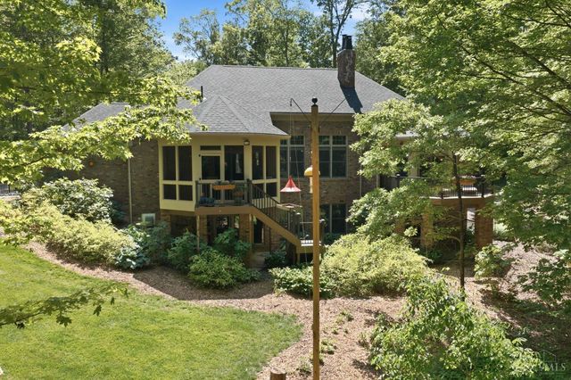 1258 Shepherds Way, Washington Twp, OH 45113