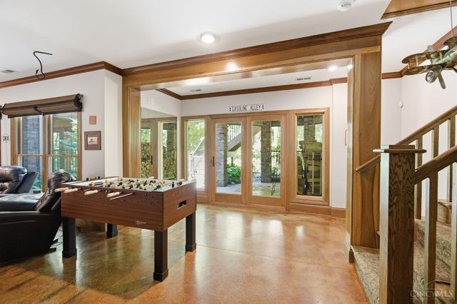 1258 Shepherds Way, Washington Twp, OH 45113