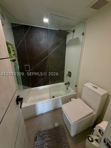 7135 Collins Ave 814, Miami Beach, FL 33141