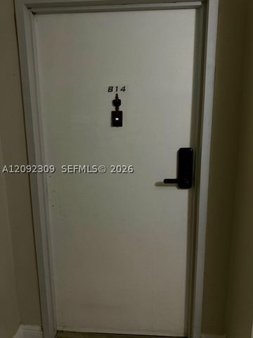 7135 Collins Ave 814, Miami Beach, FL 33141