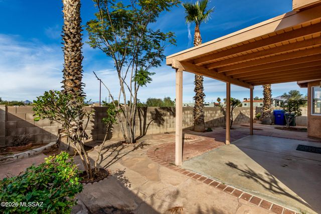 3420 S Crown Dancer Drive, Tucson, AZ 85730