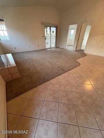 3420 S Crown Dancer Drive, Tucson, AZ 85730