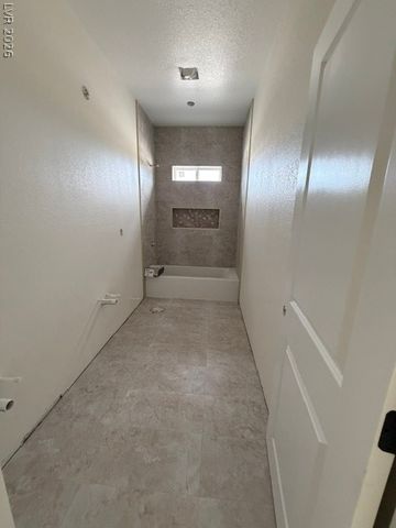 1441 West Lost Creek Drive, Pahrump, NV 89048