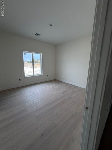 1441 West Lost Creek Drive, Pahrump, NV 89048