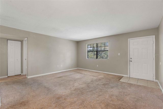 204 PINE TULIP COURT 201, Tampa, FL 33612
