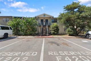 204 PINE TULIP COURT 201, Tampa, FL 33612