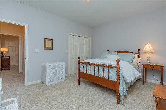 5613 Birkdale Drive, Lexington, NC 27295