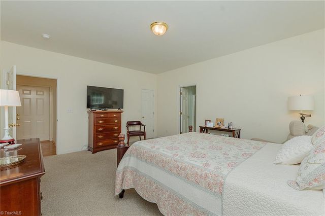 5613 Birkdale Drive, Lexington, NC 27295