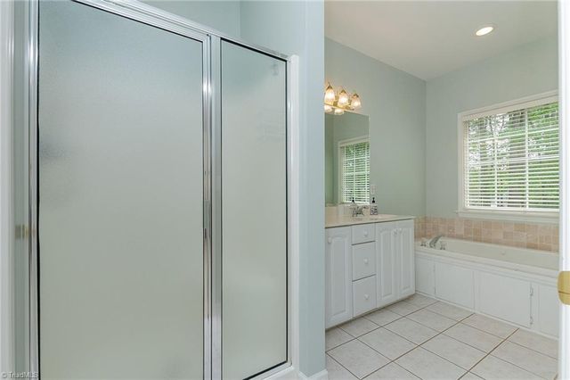 5613 Birkdale Drive, Lexington, NC 27295