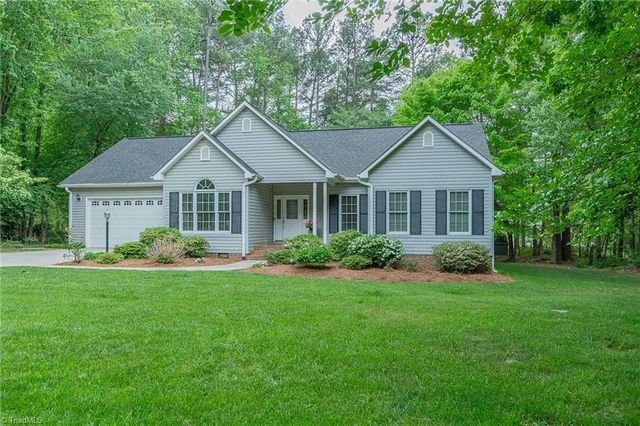 5613 Birkdale Drive, Lexington, NC 27295