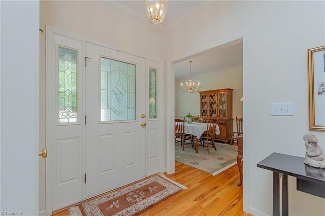 5613 Birkdale Drive, Lexington, NC 27295
