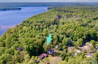 34 Evergreen Drive, North Branford, CT 06471