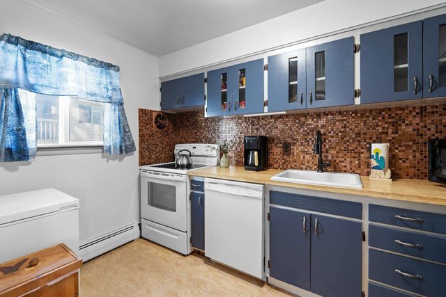 250 N Raymond Rd, Spokane Valley, WA 99206