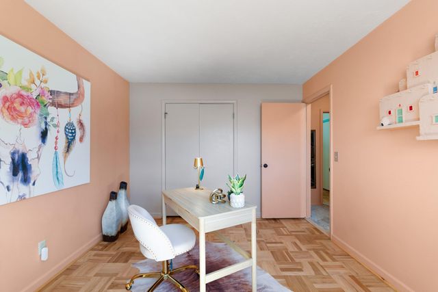 250 N Raymond Rd, Spokane Valley, WA 99206