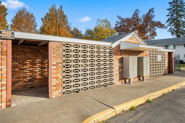 250 N Raymond Rd, Spokane Valley, WA 99206