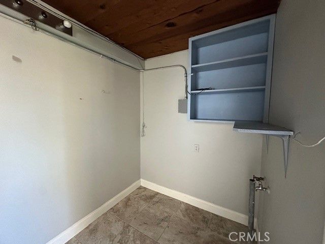 1725 E 22nd, Merced, CA 95340