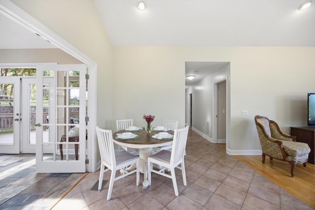 11102 London Lane, Apison, TN 37302