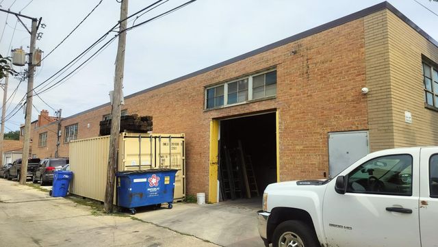 5660 N Elston Avenue, Chicago, IL 60646