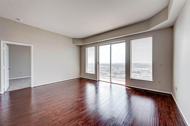 3505 Sage Road 2106, Houston, TX 77056