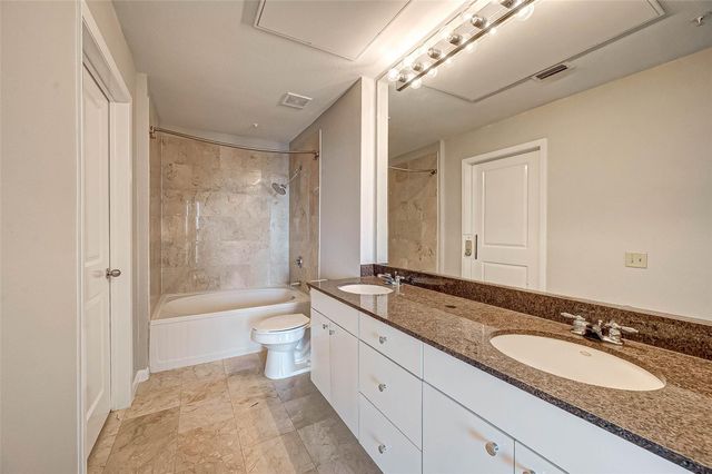 3505 Sage Road 2106, Houston, TX 77056