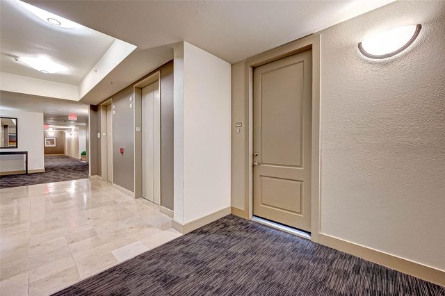 3505 Sage Road 2106, Houston, TX 77056