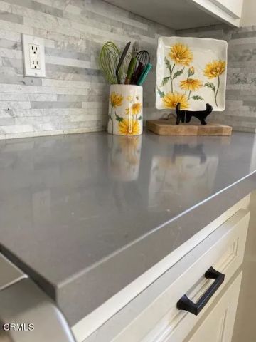 472 Madreselva Court, Camarillo, CA 93012