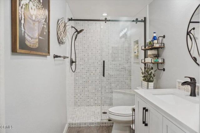 472 Madreselva Court, Camarillo, CA 93012