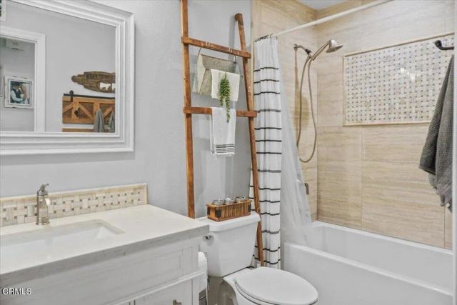 472 Madreselva Court, Camarillo, CA 93012