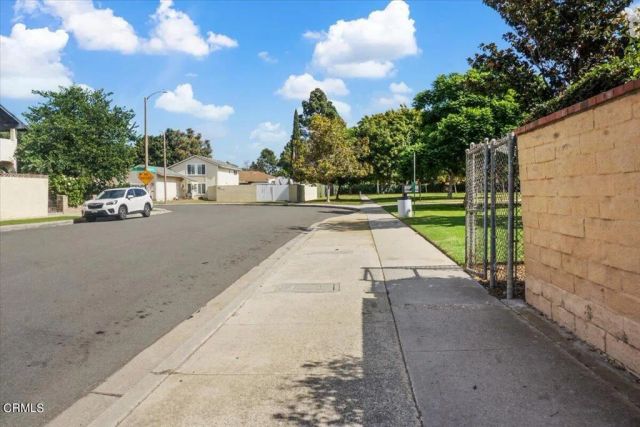 472 Madreselva Court, Camarillo, CA 93012