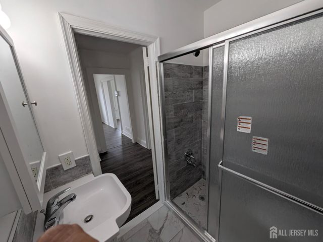121 Kossuth Street, Franklin Twsp, NJ 08873