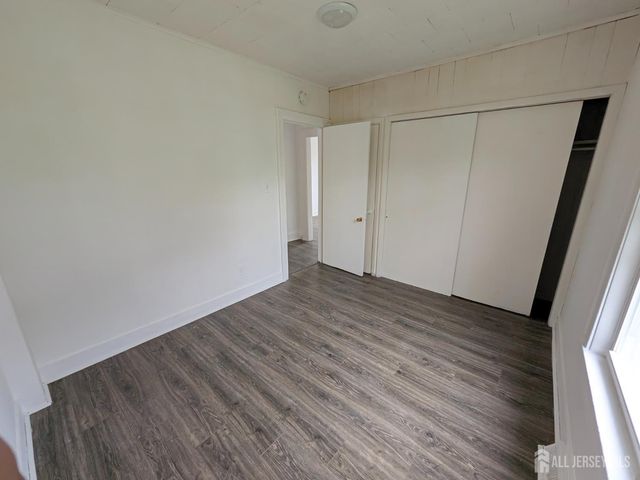 121 Kossuth Street, Franklin Twsp, NJ 08873