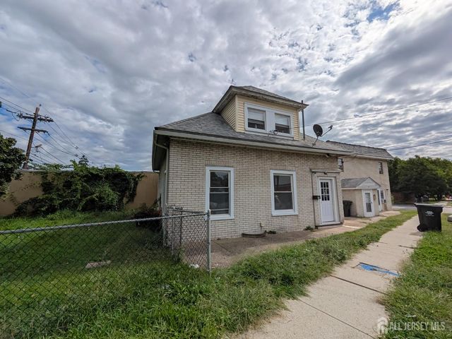 121 Kossuth Street, Franklin Twsp, NJ 08873