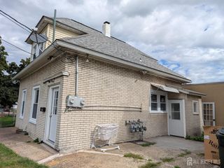 121 Kossuth Street, Franklin Twsp, NJ 08873