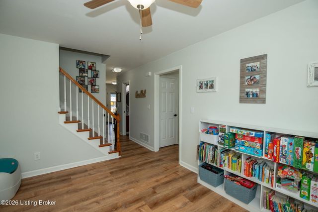 6709 Cassidy Cir, Louisville, KY 40229