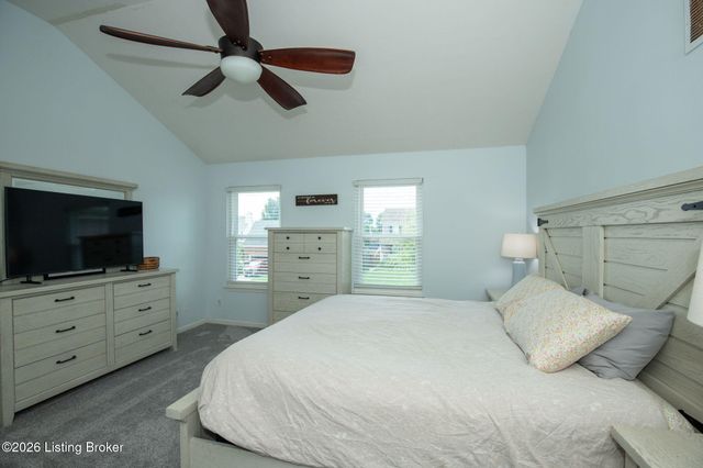 6709 Cassidy Cir, Louisville, KY 40229