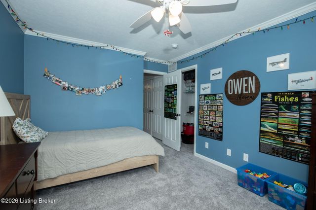 6709 Cassidy Cir, Louisville, KY 40229