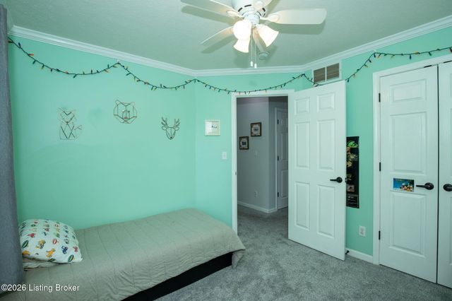 6709 Cassidy Cir, Louisville, KY 40229